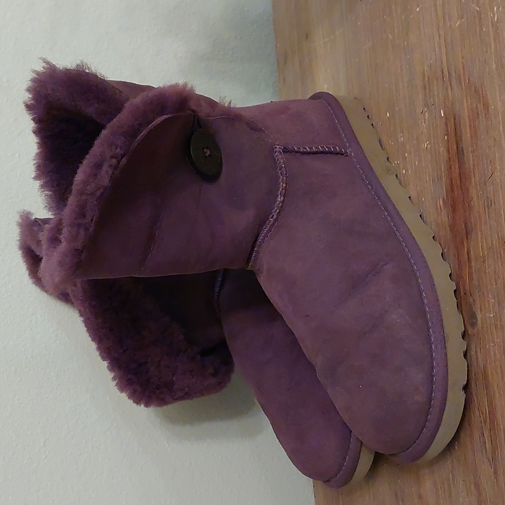 UGG Bailey Button Boots 5803